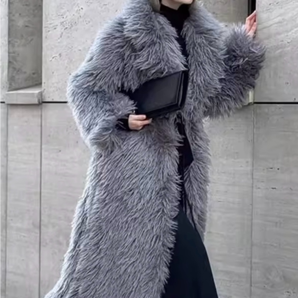 Women's Gray Faux Fur Coat